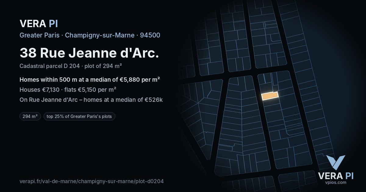 38 Rue Jeanne d'Arc, Champigny-sur-Marne at night – the plot lit, the parcels around coloured by the prices near them