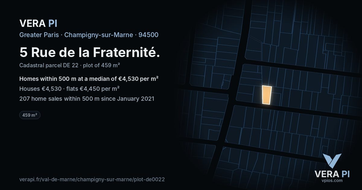 5 Rue de la Fraternité, Champigny-sur-Marne at night – the plot lit, the parcels around coloured by the prices near them