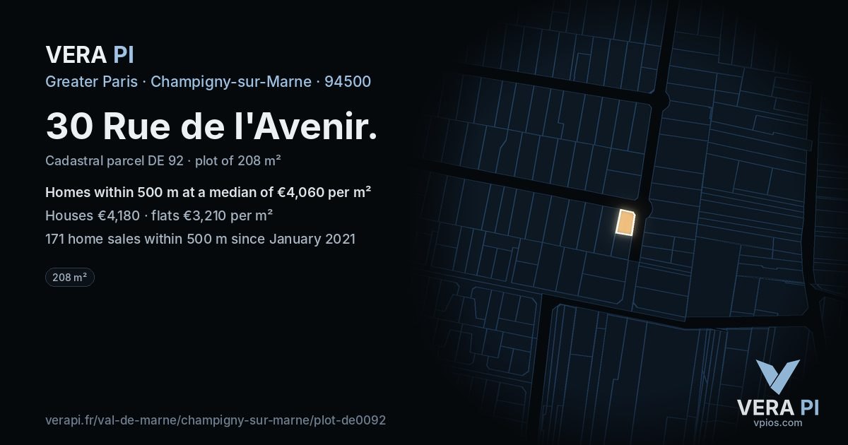 30 Rue de l'Avenir, Champigny-sur-Marne at night – the plot lit, the parcels around coloured by the prices near them