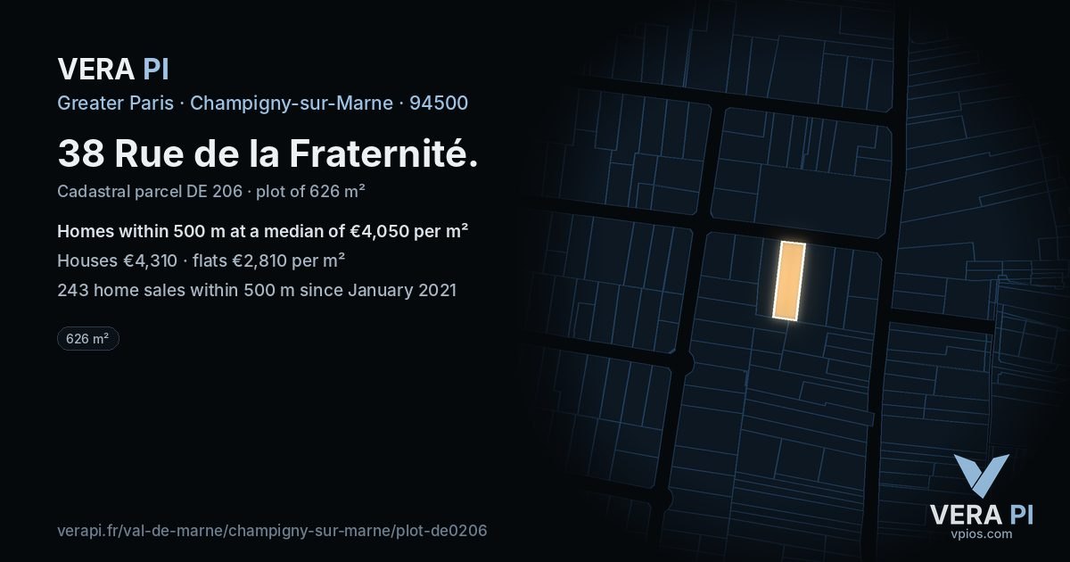 38 Rue de la Fraternité, Champigny-sur-Marne at night – the plot lit, the parcels around coloured by the prices near them