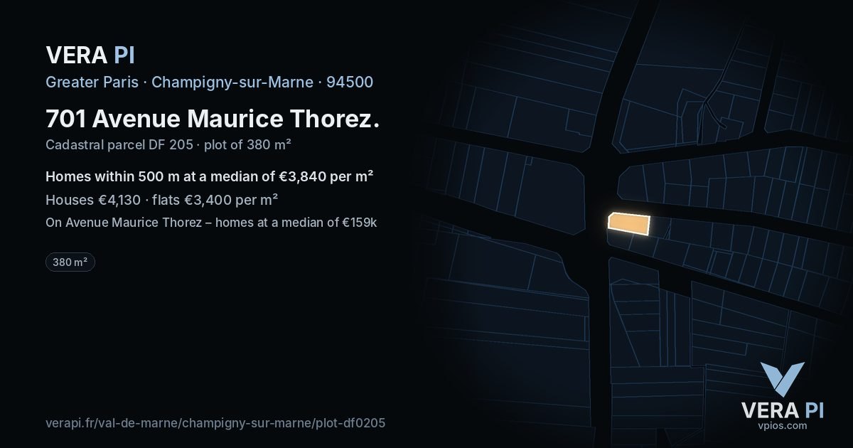 701 Avenue Maurice Thorez, Champigny-sur-Marne at night – the plot lit, the parcels around coloured by the prices near them