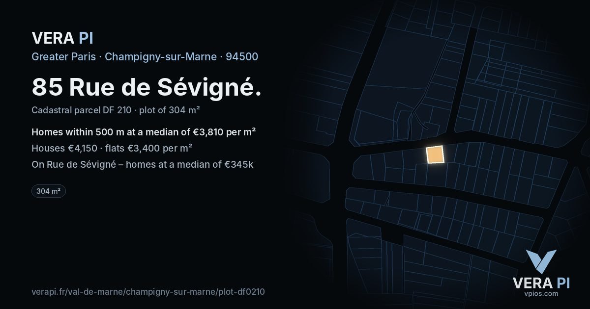 85 Rue de Sévigné, Champigny-sur-Marne at night – the plot lit, the parcels around coloured by the prices near them