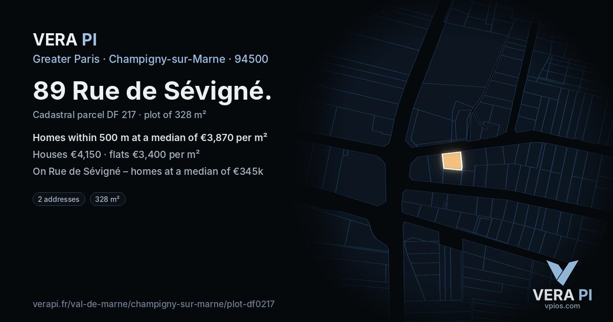 89 Rue de Sévigné, Champigny-sur-Marne at night – the plot lit, the parcels around coloured by the prices near them