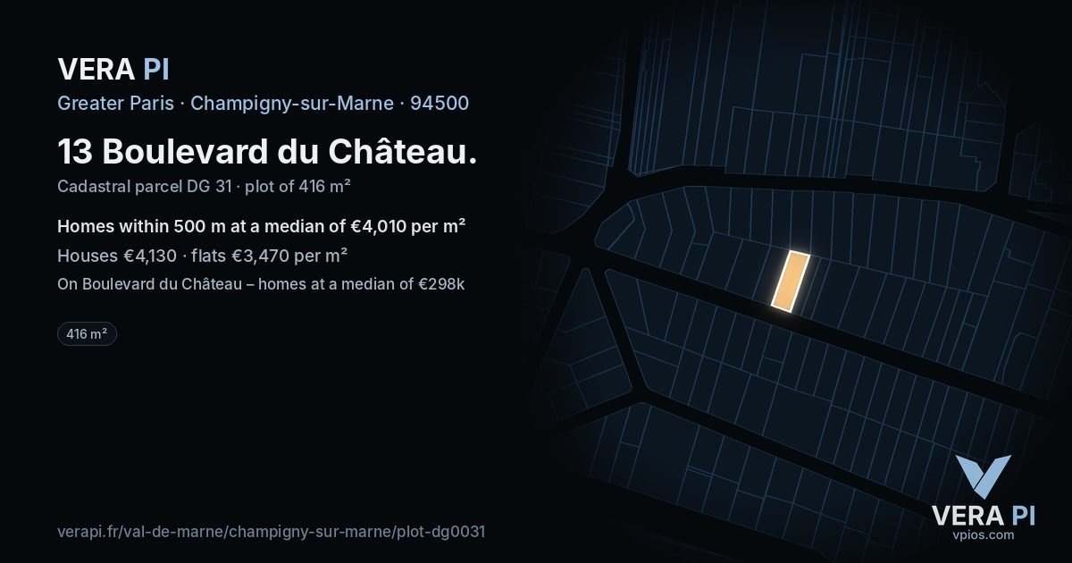 13 Boulevard du Château, Champigny-sur-Marne at night – the plot lit, the parcels around coloured by the prices near them