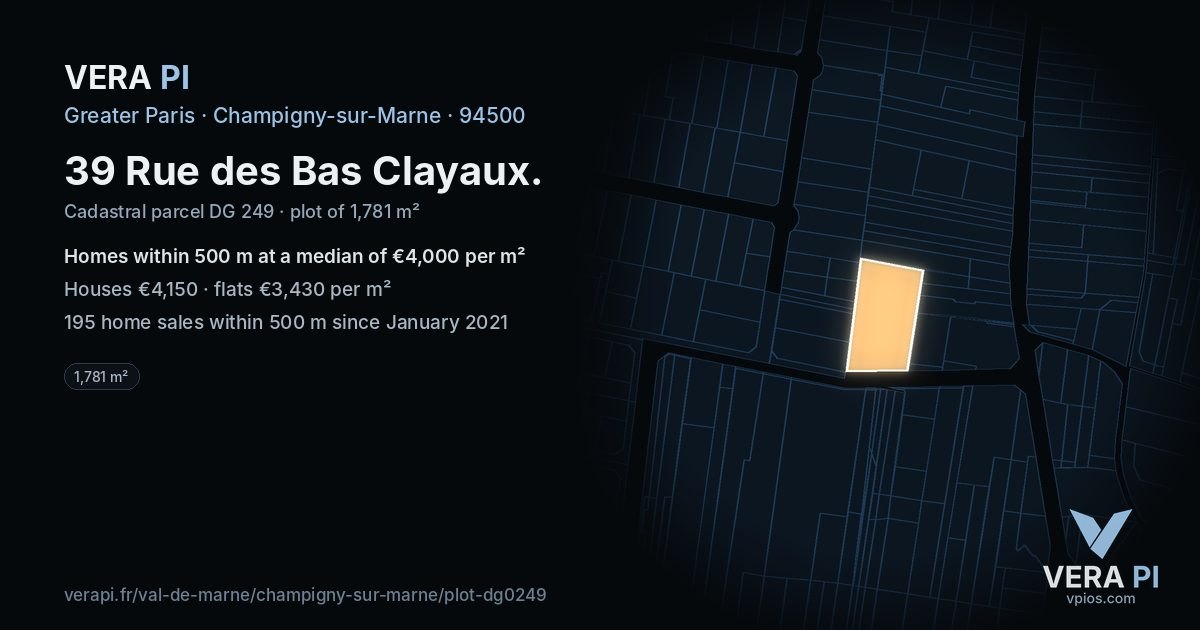 39 Rue des Bas Clayaux, Champigny-sur-Marne at night – the plot lit, the parcels around coloured by the prices near them
