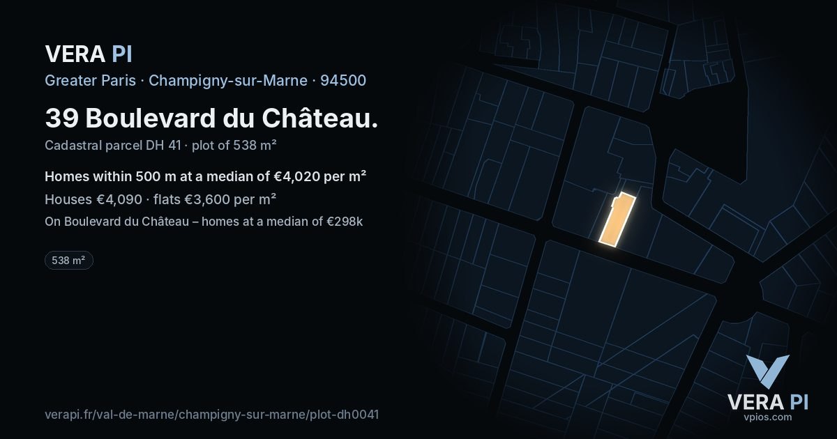 39 Boulevard du Château, Champigny-sur-Marne at night – the plot lit, the parcels around coloured by the prices near them