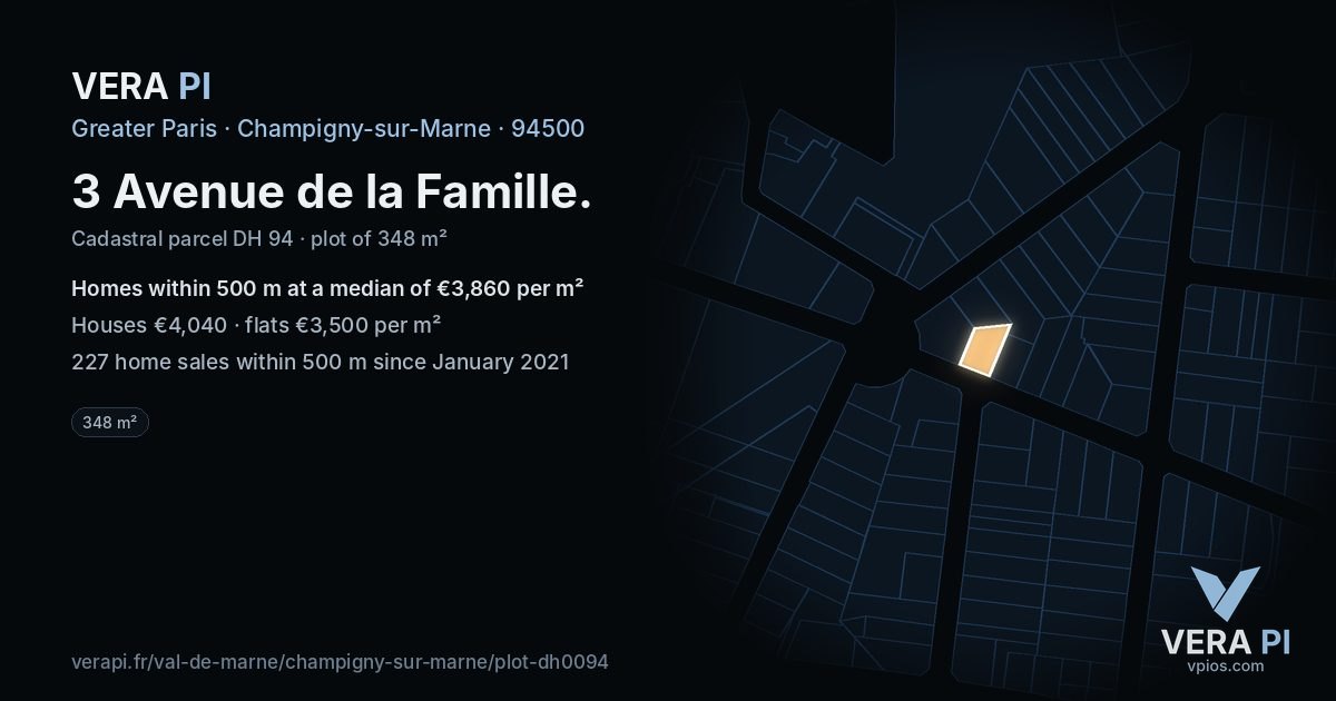 3 Avenue de la Famille, Champigny-sur-Marne at night – the plot lit, the parcels around coloured by the prices near them