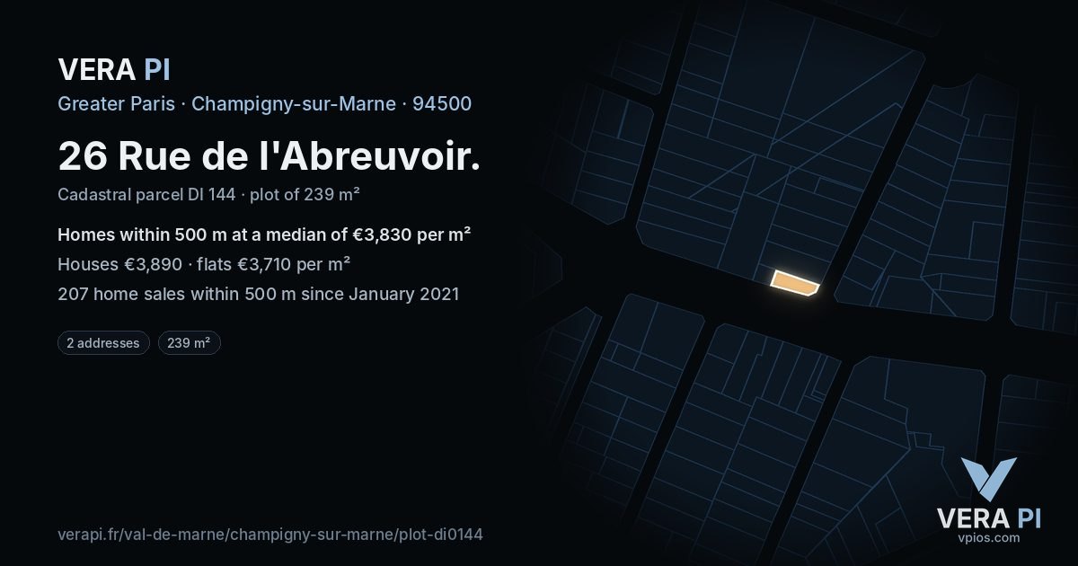 26 Rue de l'Abreuvoir, Champigny-sur-Marne at night – the plot lit, the parcels around coloured by the prices near them