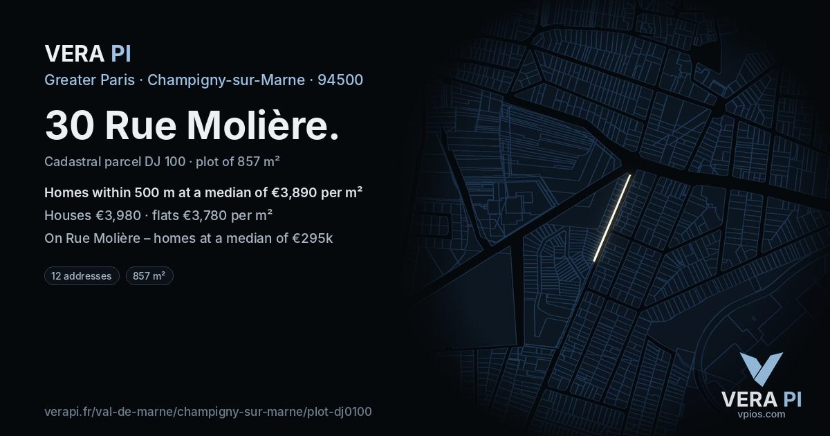 30 Rue Molière, Champigny-sur-Marne at night – the plot lit, the parcels around coloured by the prices near them