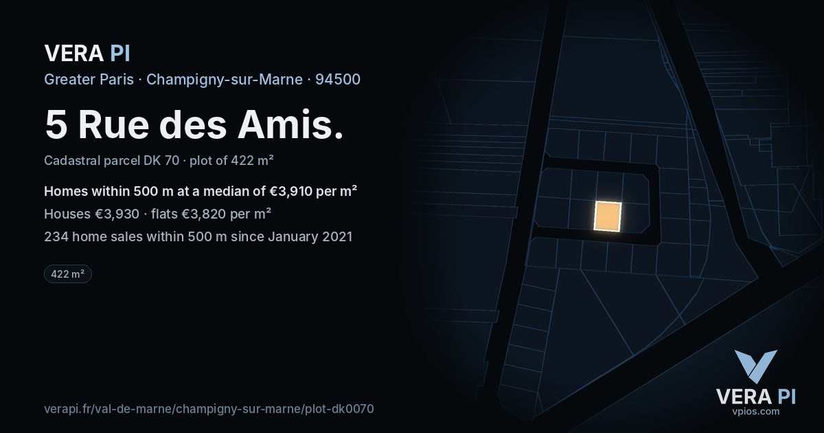 5 Rue des Amis, Champigny-sur-Marne at night – the plot lit, the parcels around coloured by the prices near them
