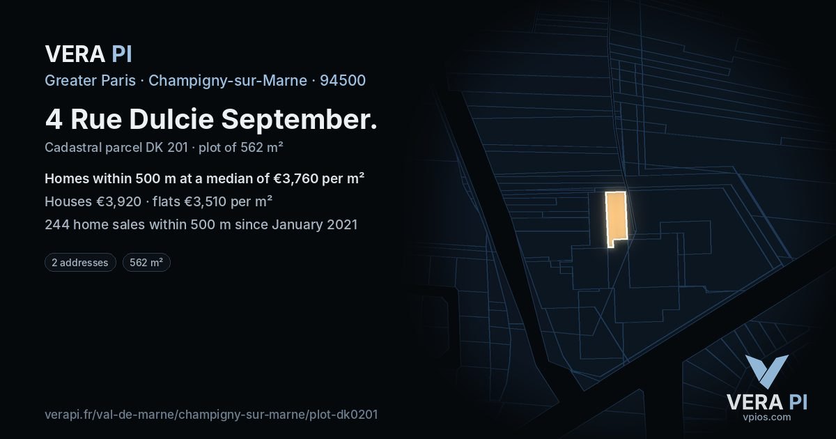4 Rue Dulcie September, Champigny-sur-Marne at night – the plot lit, the parcels around coloured by the prices near them