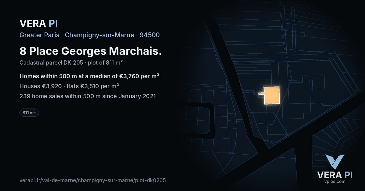 8 Place Georges Marchais, Champigny-sur-Marne at night – the plot lit, the parcels around coloured by the prices near them