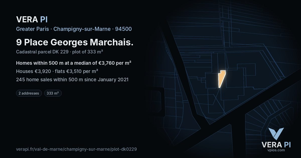 9 Place Georges Marchais, Champigny-sur-Marne at night – the plot lit, the parcels around coloured by the prices near them