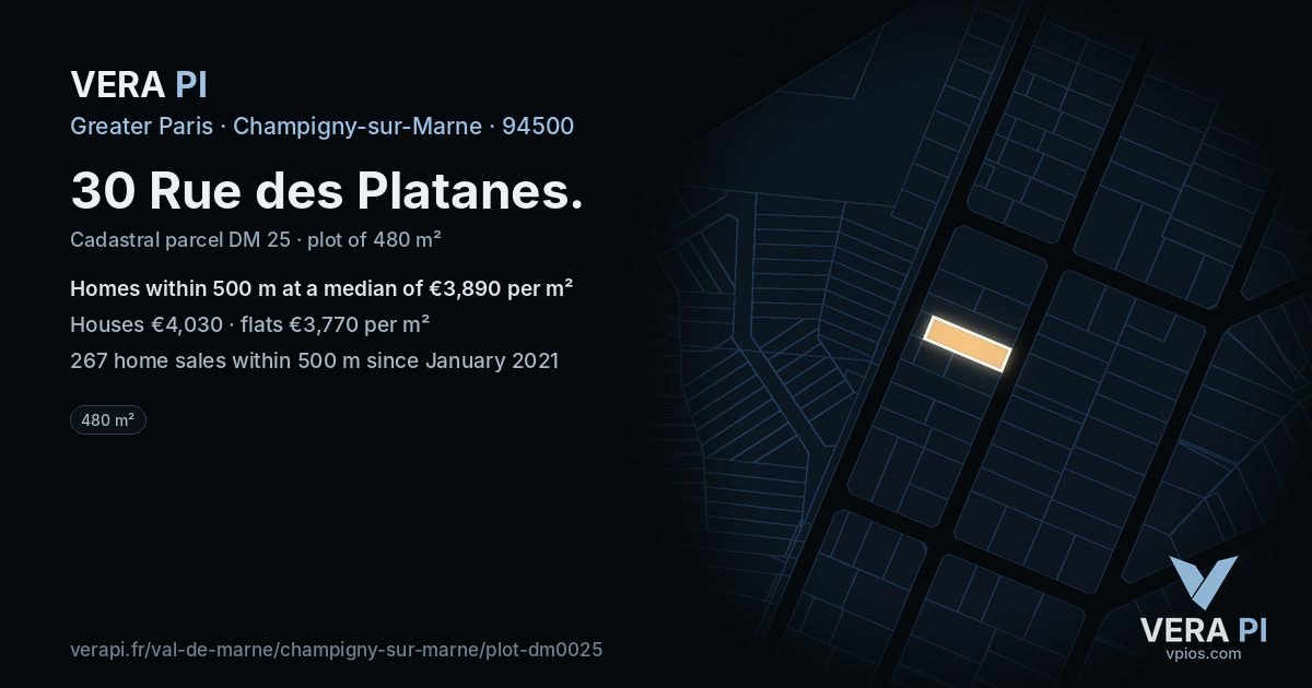 30 Rue des Platanes, Champigny-sur-Marne at night – the plot lit, the parcels around coloured by the prices near them