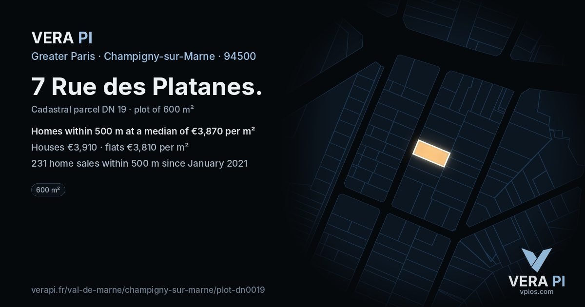 7 Rue des Platanes, Champigny-sur-Marne at night – the plot lit, the parcels around coloured by the prices near them