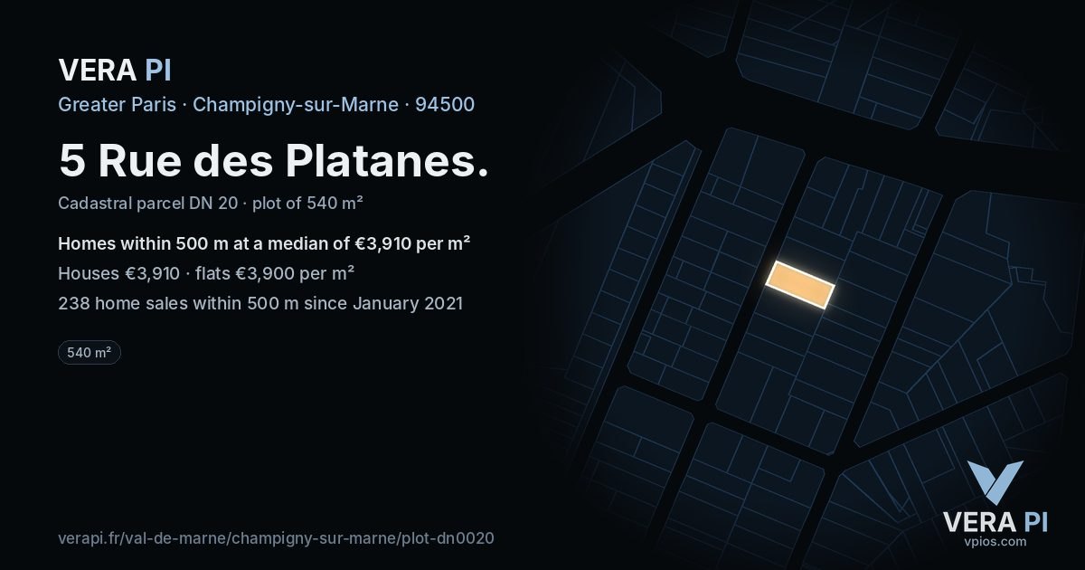 5 Rue des Platanes, Champigny-sur-Marne at night – the plot lit, the parcels around coloured by the prices near them