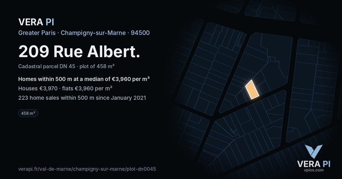 209 Rue Albert, Champigny-sur-Marne at night – the plot lit, the parcels around coloured by the prices near them