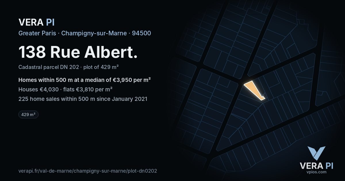 138 Rue Albert, Champigny-sur-Marne at night – the plot lit, the parcels around coloured by the prices near them