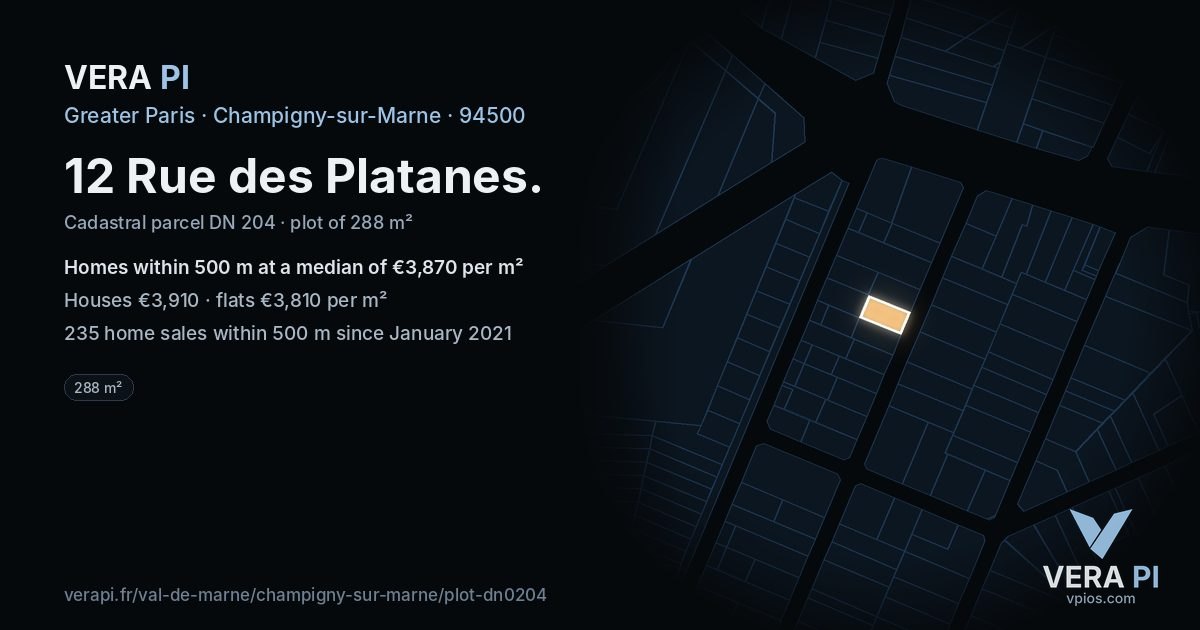 12 Rue des Platanes, Champigny-sur-Marne at night – the plot lit, the parcels around coloured by the prices near them