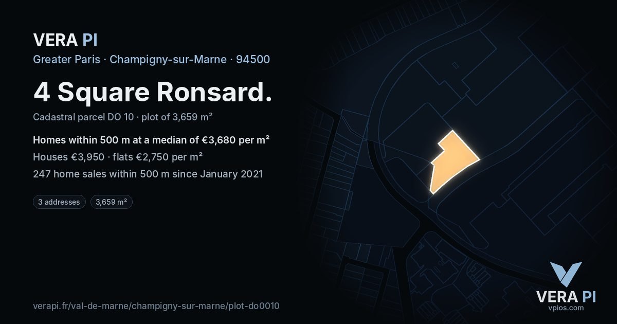 4 Square Ronsard, Champigny-sur-Marne at night – the plot lit, the parcels around coloured by the prices near them