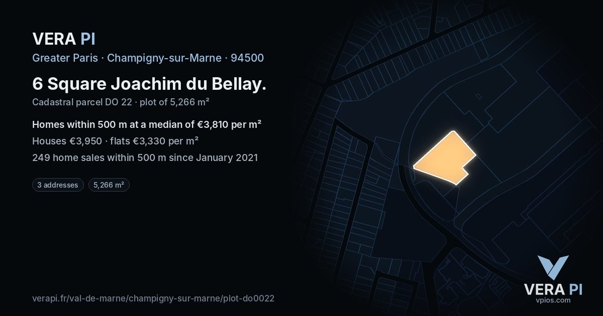 6 Square Joachim du Bellay, Champigny-sur-Marne at night – the plot lit, the parcels around coloured by the prices near them
