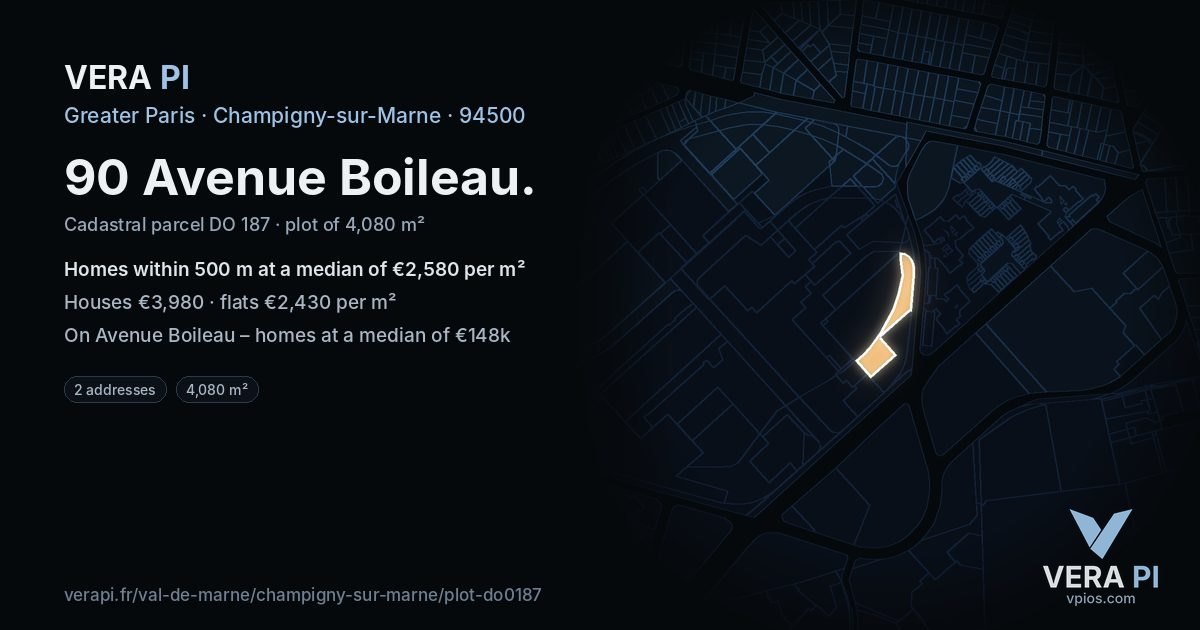 90 Avenue Boileau, Champigny-sur-Marne at night – the plot lit, the parcels around coloured by the prices near them