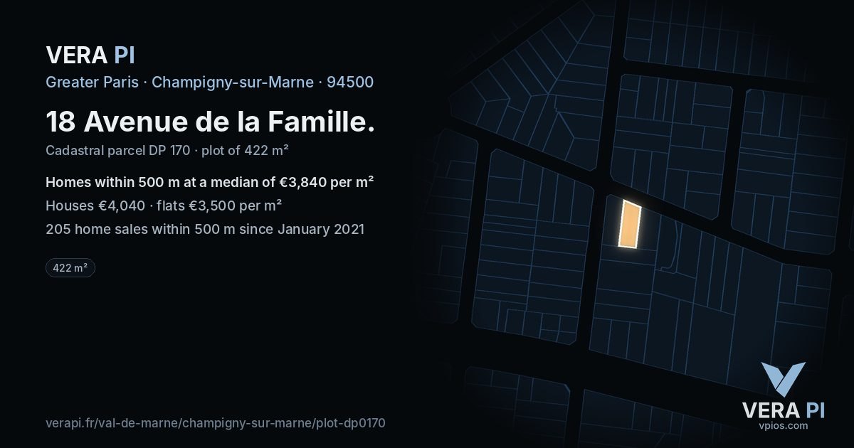18 Avenue de la Famille, Champigny-sur-Marne at night – the plot lit, the parcels around coloured by the prices near them
