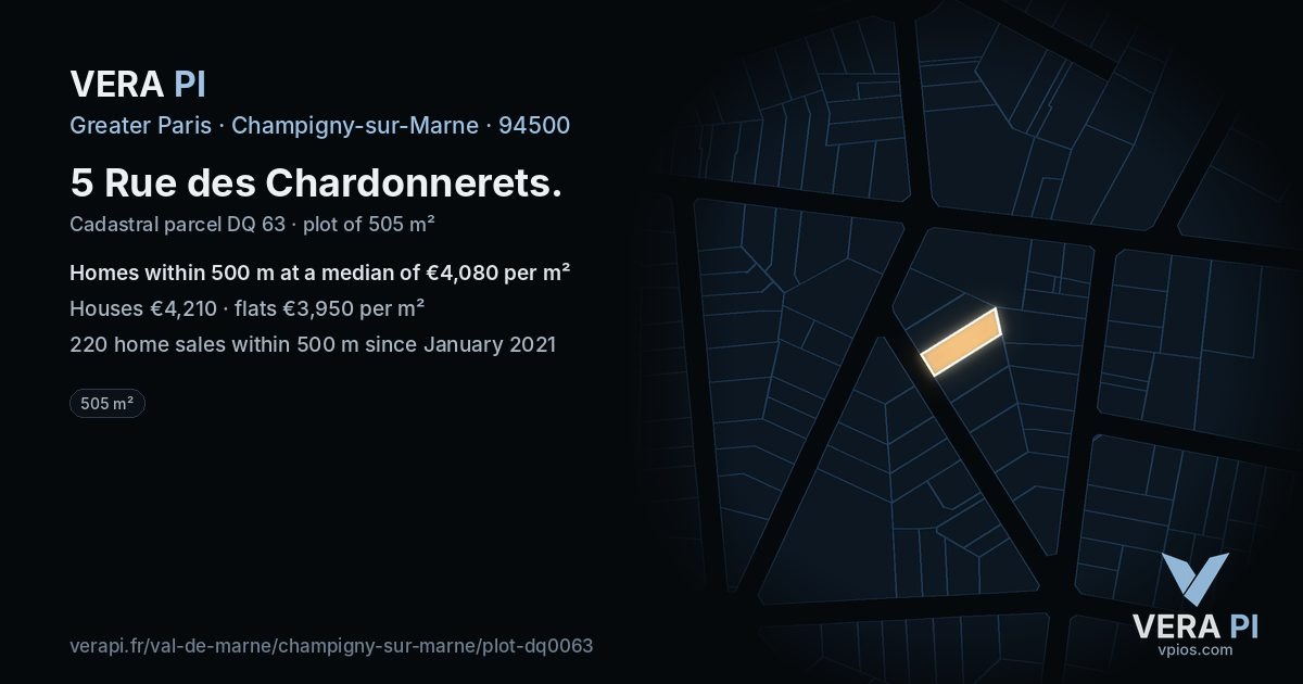 5 Rue des Chardonnerets, Champigny-sur-Marne at night – the plot lit, the parcels around coloured by the prices near them