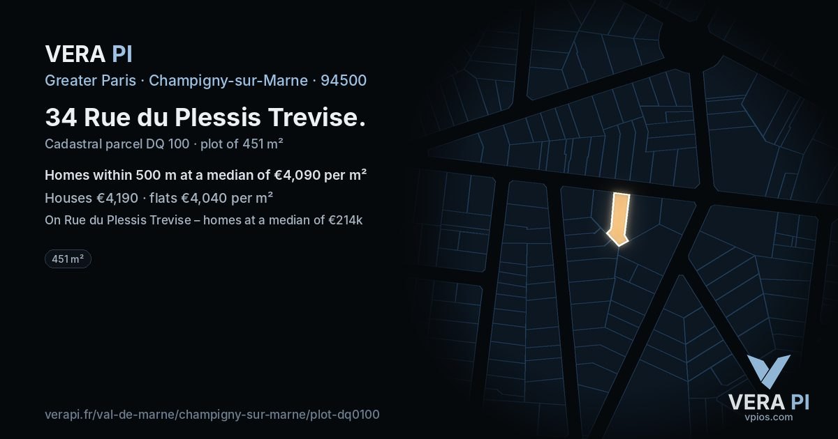 34 Rue du Plessis Trevise, Champigny-sur-Marne at night – the plot lit, the parcels around coloured by the prices near them