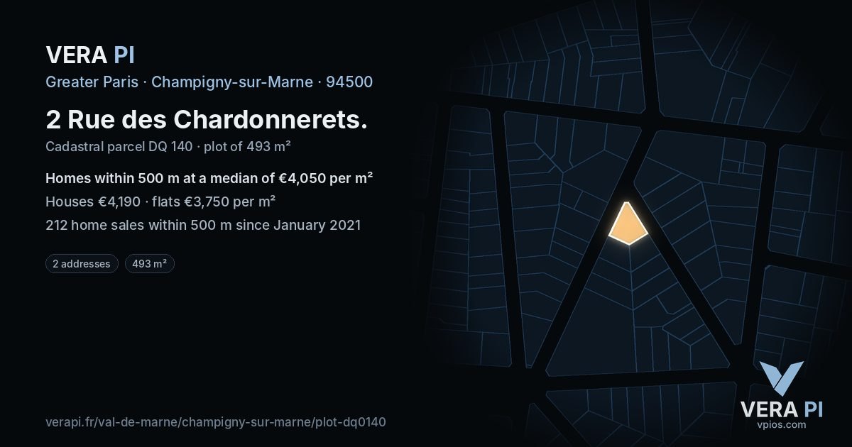 2 Rue des Chardonnerets, Champigny-sur-Marne at night – the plot lit, the parcels around coloured by the prices near them
