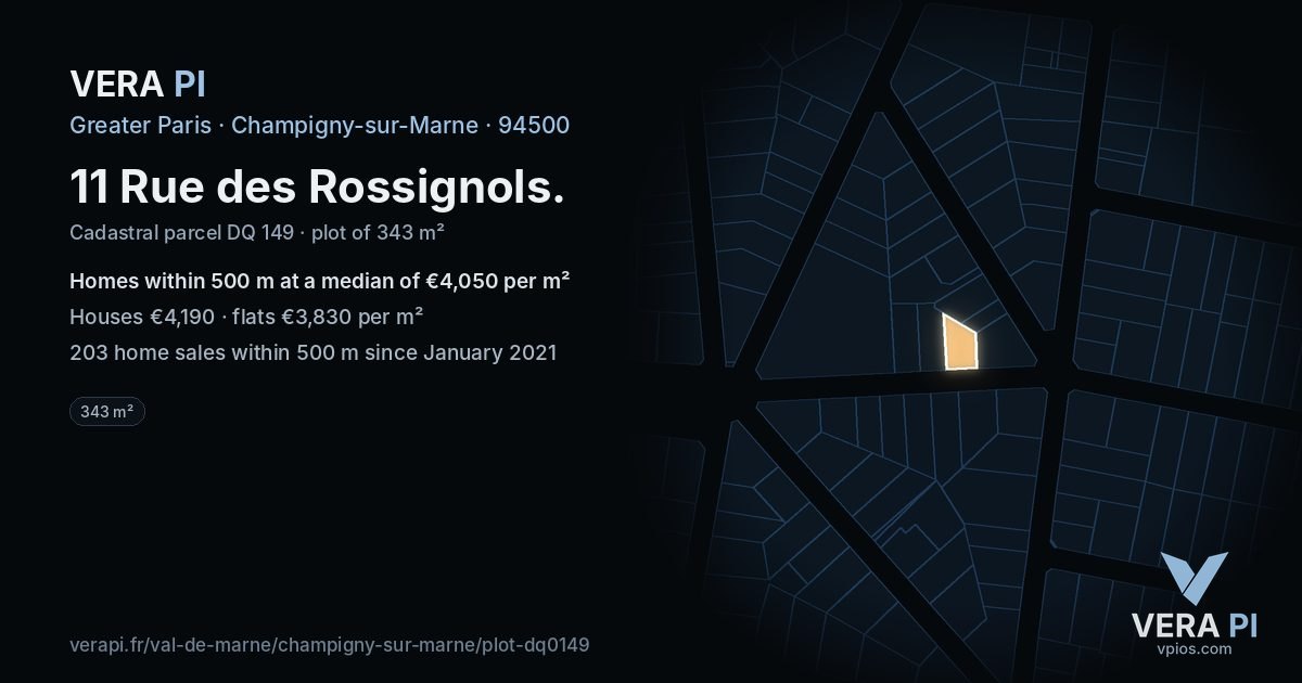 11 Rue des Rossignols, Champigny-sur-Marne at night – the plot lit, the parcels around coloured by the prices near them