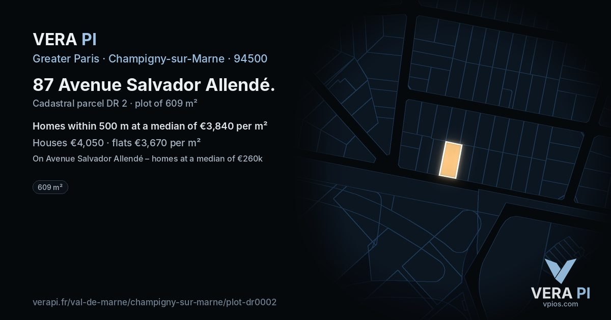 87 Avenue Salvador Allendé, Champigny-sur-Marne at night – the plot lit, the parcels around coloured by the prices near them