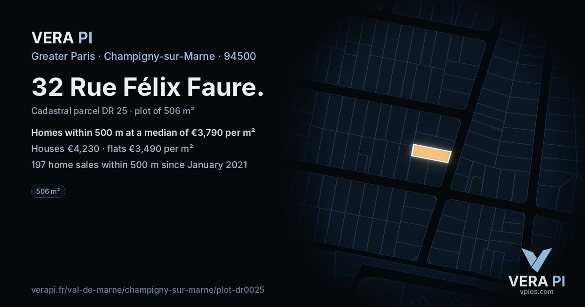 32 Rue Félix Faure, Champigny-sur-Marne at night – the plot lit, the parcels around coloured by the prices near them