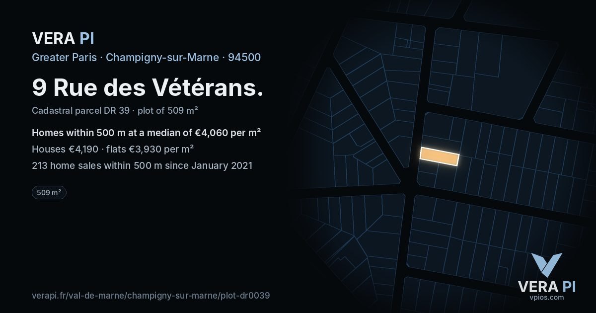 9 Rue des Vétérans, Champigny-sur-Marne at night – the plot lit, the parcels around coloured by the prices near them