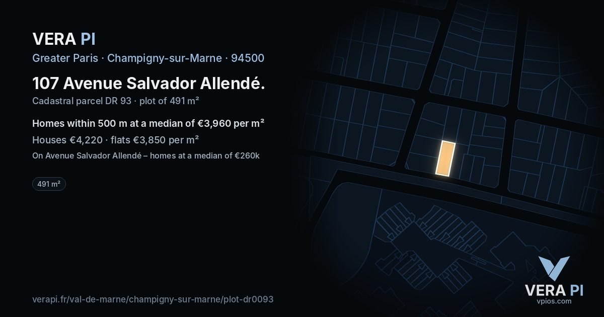 107 Avenue Salvador Allendé, Champigny-sur-Marne at night – the plot lit, the parcels around coloured by the prices near them