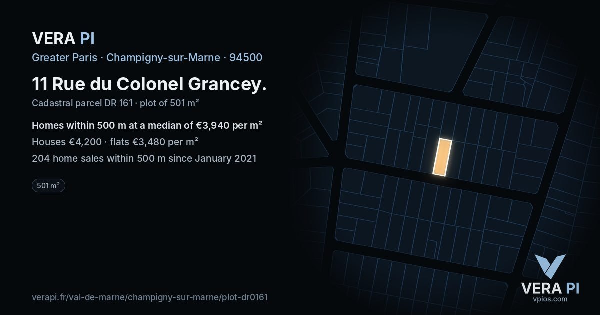 11 Rue du Colonel Grancey, Champigny-sur-Marne at night – the plot lit, the parcels around coloured by the prices near them