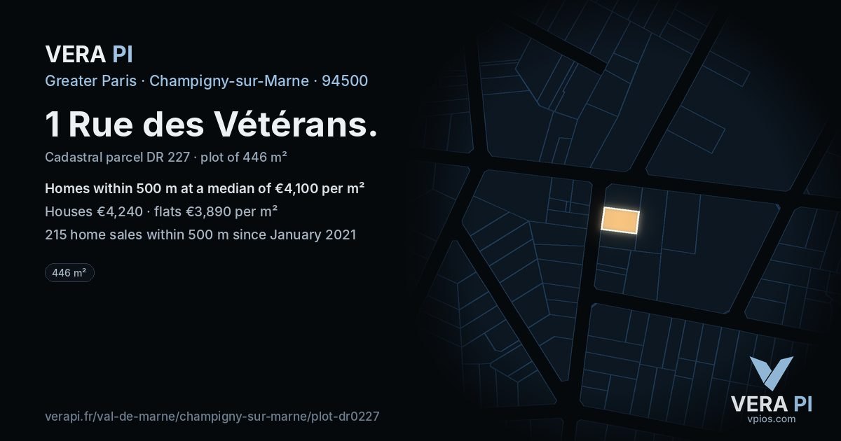 1 Rue des Vétérans, Champigny-sur-Marne at night – the plot lit, the parcels around coloured by the prices near them