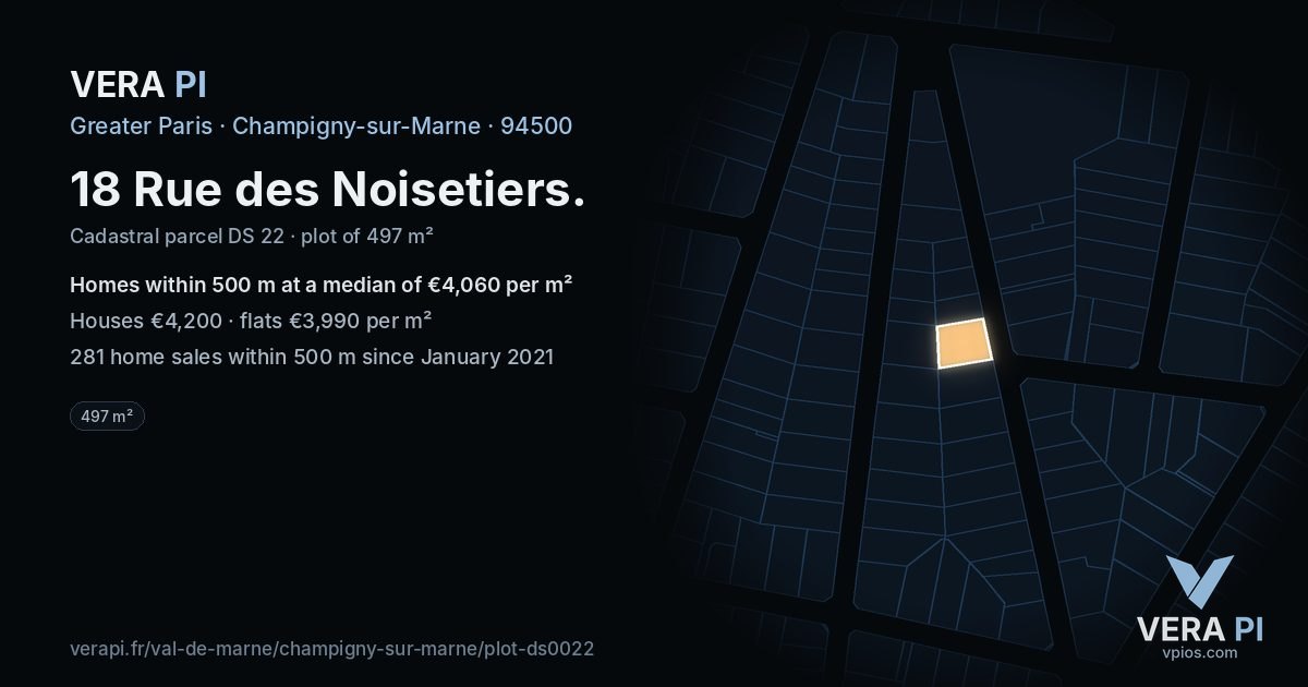 18 Rue des Noisetiers, Champigny-sur-Marne at night – the plot lit, the parcels around coloured by the prices near them