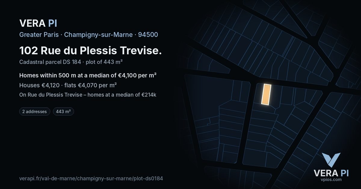 102 Rue du Plessis Trevise, Champigny-sur-Marne at night – the plot lit, the parcels around coloured by the prices near them
