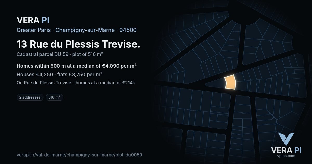13 Rue du Plessis Trevise, Champigny-sur-Marne at night – the plot lit, the parcels around coloured by the prices near them