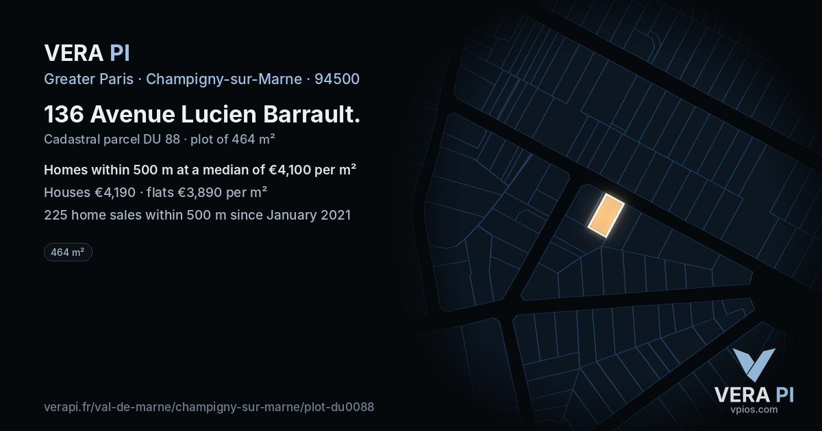136 Avenue Lucien Barrault, Champigny-sur-Marne at night – the plot lit, the parcels around coloured by the prices near them