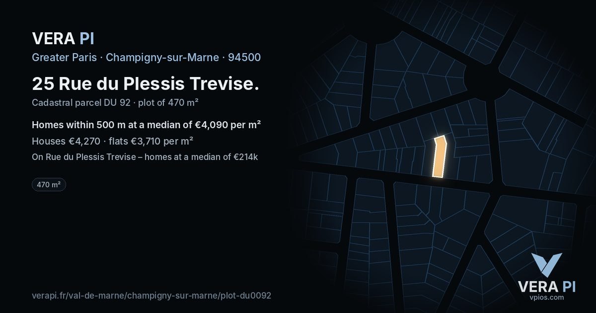25 Rue du Plessis Trevise, Champigny-sur-Marne at night – the plot lit, the parcels around coloured by the prices near them