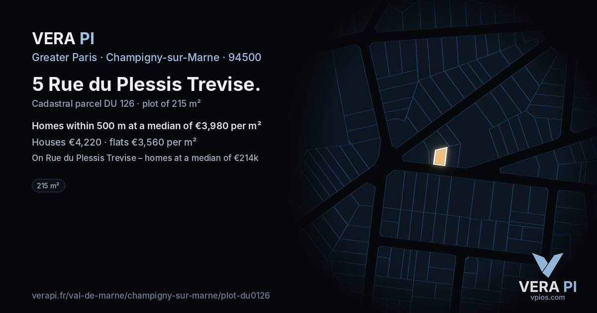 5 Rue du Plessis Trevise, Champigny-sur-Marne at night – the plot lit, the parcels around coloured by the prices near them