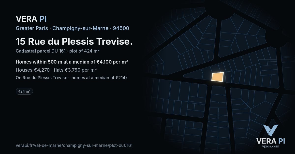 15 Rue du Plessis Trevise, Champigny-sur-Marne at night – the plot lit, the parcels around coloured by the prices near them