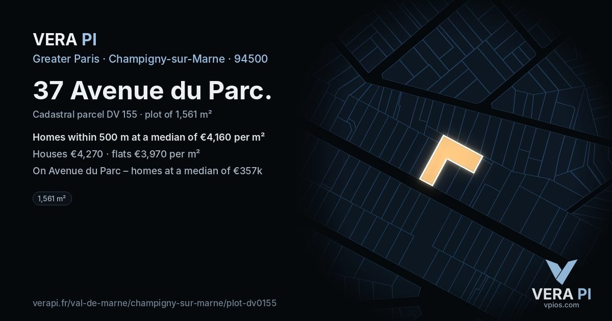37 Avenue du Parc, Champigny-sur-Marne at night – the plot lit, the parcels around coloured by the prices near them