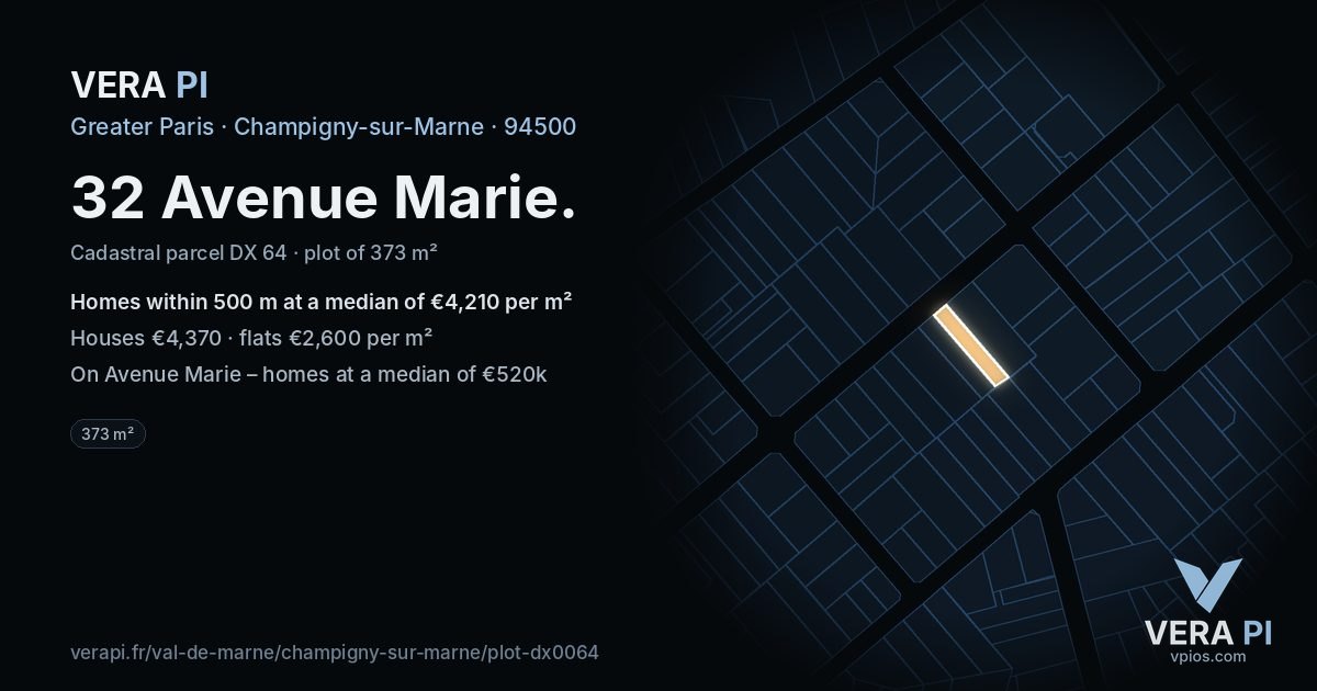 32 Avenue Marie, Champigny-sur-Marne at night – the plot lit, the parcels around coloured by the prices near them