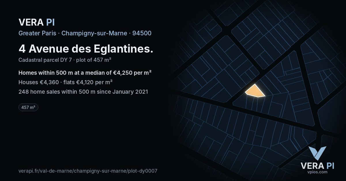 4 Avenue des Eglantines, Champigny-sur-Marne at night – the plot lit, the parcels around coloured by the prices near them