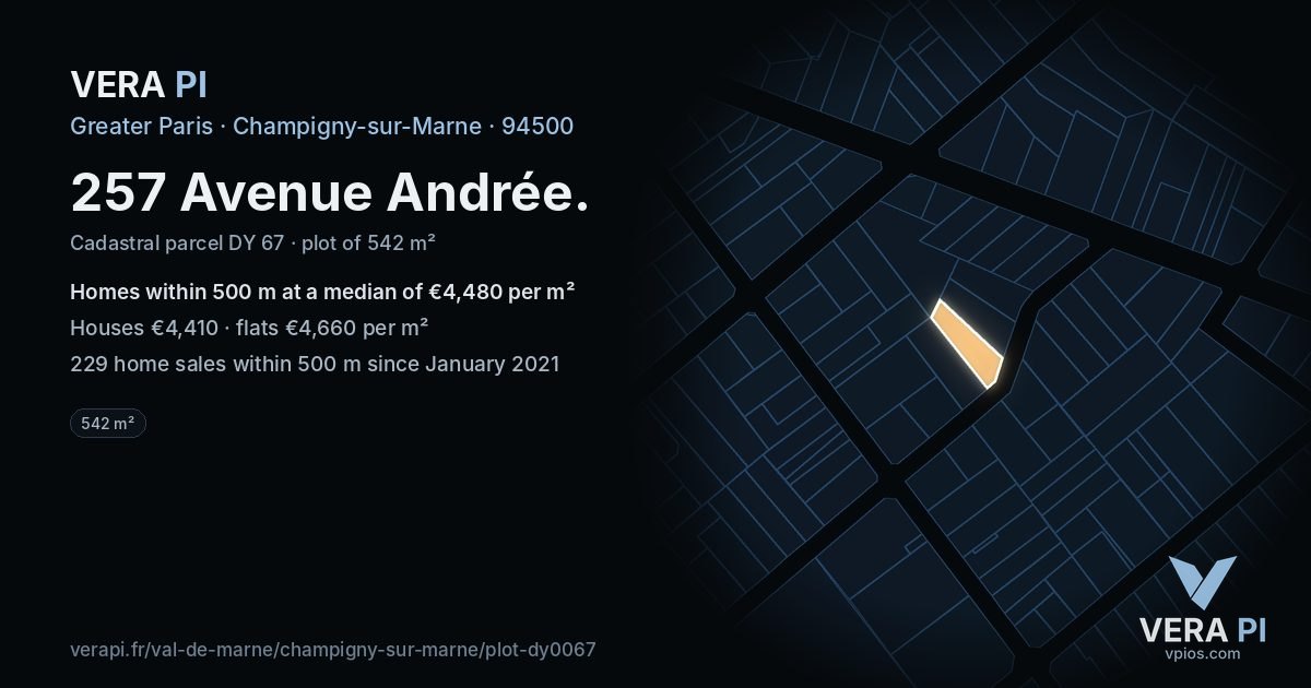 257 Avenue Andrée, Champigny-sur-Marne at night – the plot lit, the parcels around coloured by the prices near them