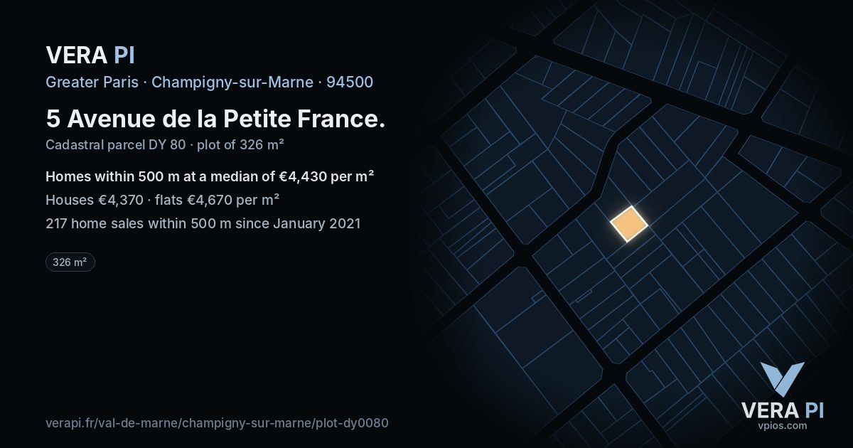 5 Avenue de la Petite France, Champigny-sur-Marne at night – the plot lit, the parcels around coloured by the prices near them