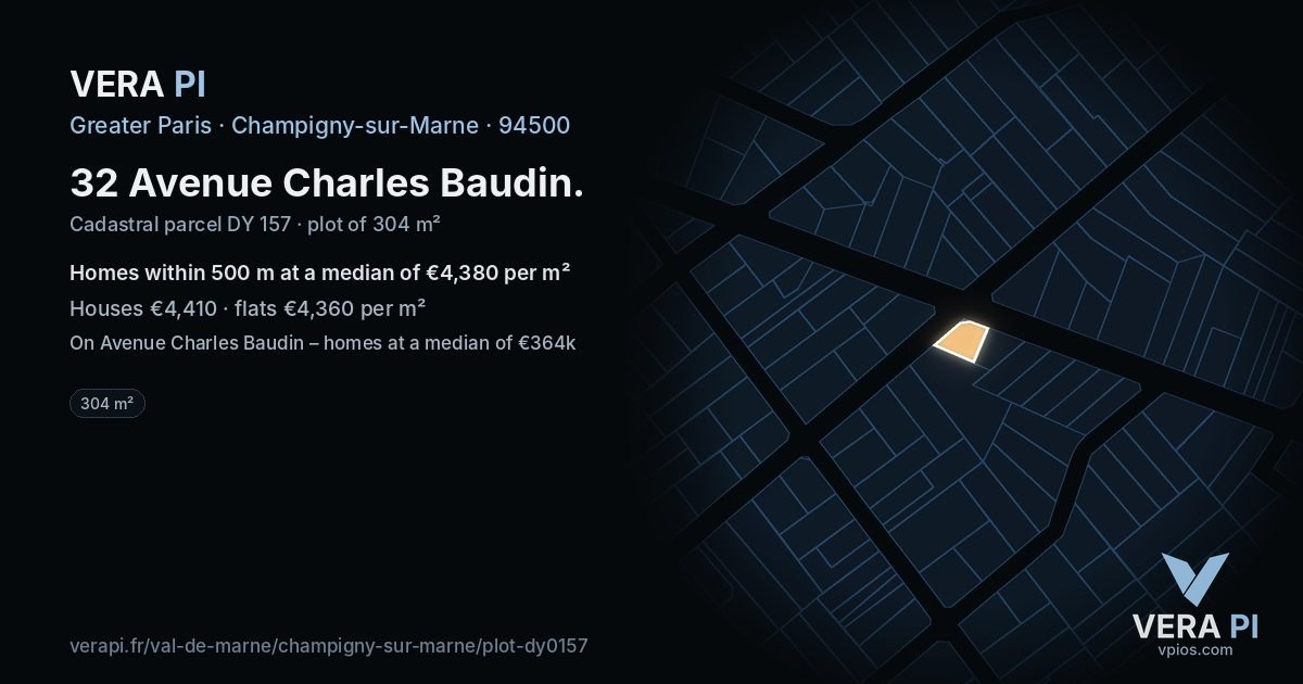 32 Avenue Charles Baudin, Champigny-sur-Marne at night – the plot lit, the parcels around coloured by the prices near them